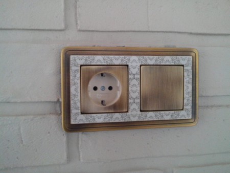 Дизайнерские выкл. и роз.